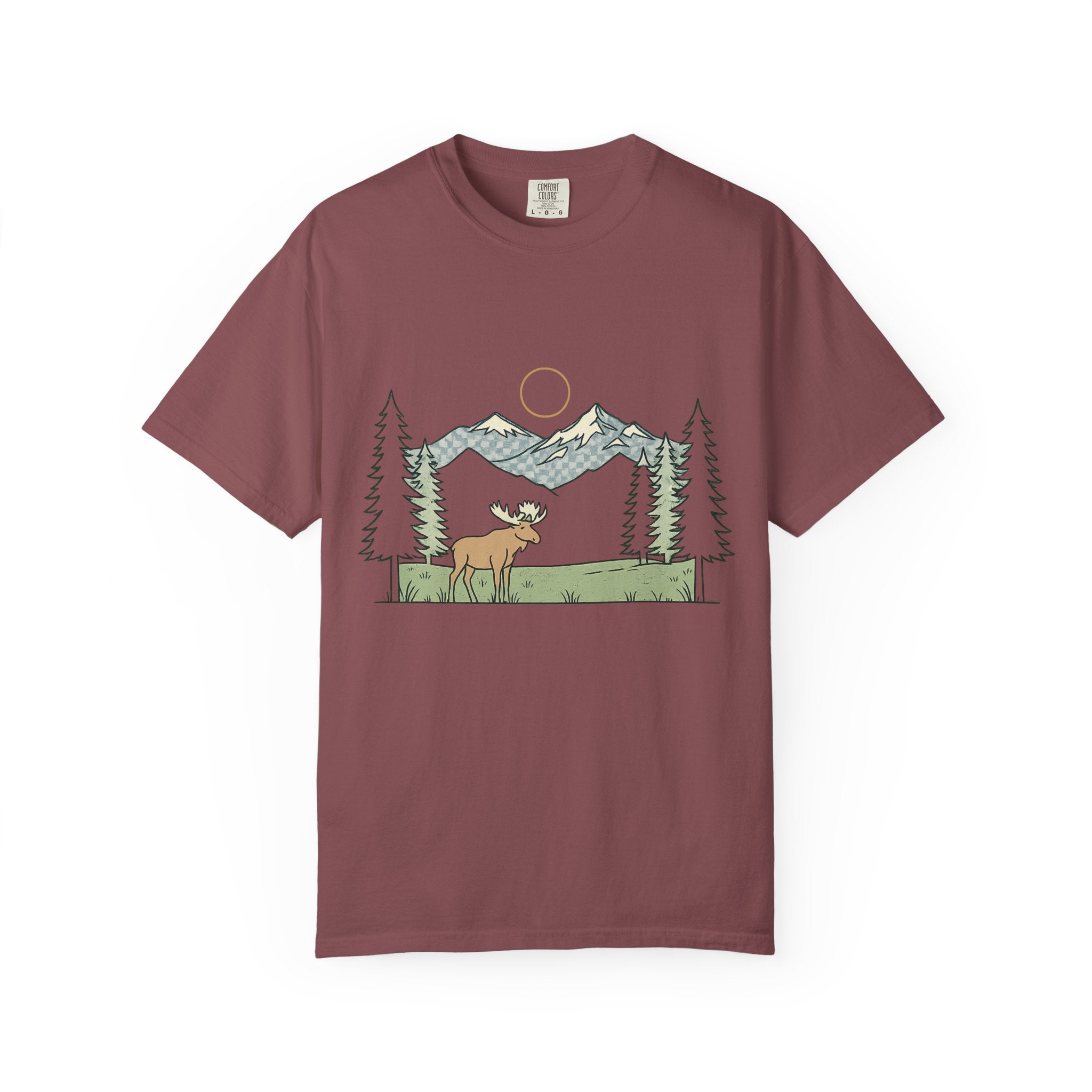 Moose Mountain Print – Garment-Dyed Adult T-Shirt